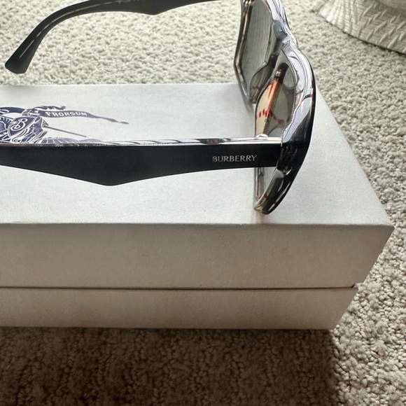 Burberry Black Sunglasses Women’s